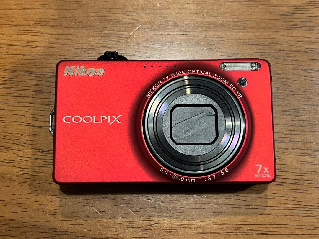 Nikon COOLPIX S6000 バッテリーなし　純正ケース付き