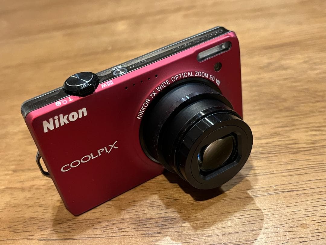 Nikon COOLPIX S6000 バッテリーなし　純正ケース付き