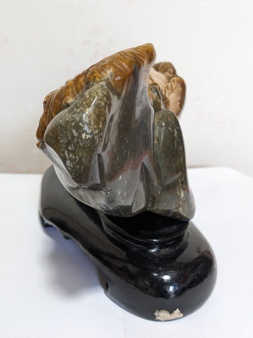 ♦中国古美術品 透かし彫り 草花文様 群虎 天然石 置物飾り 玉石文化 骨董品