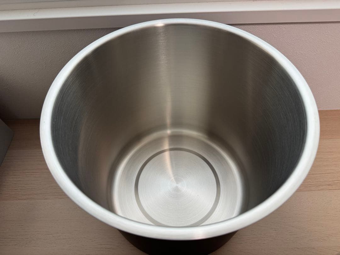 【ジャンク品】OoBLE black 保存容器