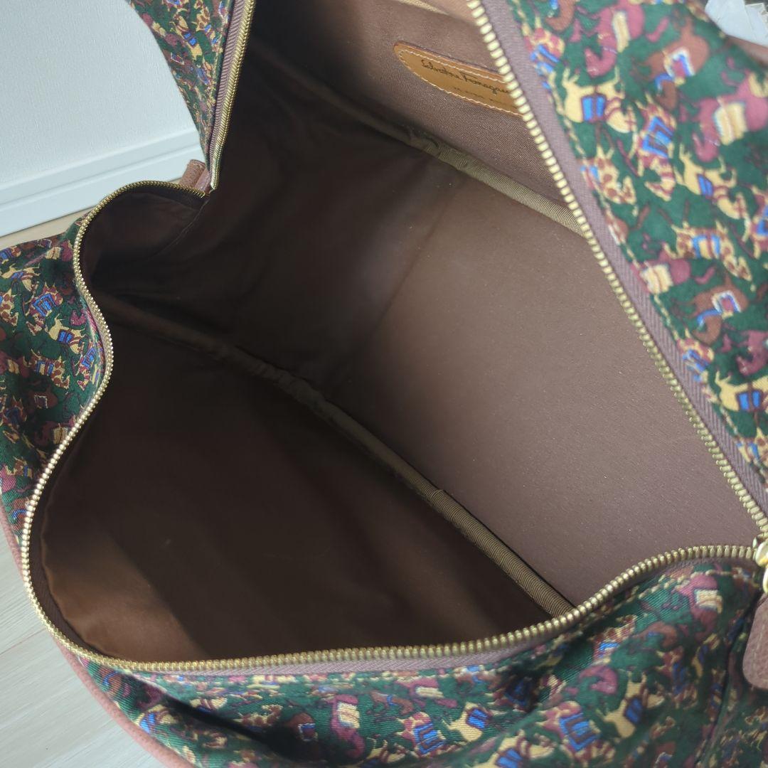 【美品】Salvatore Ferragamo　ボストンバッグ