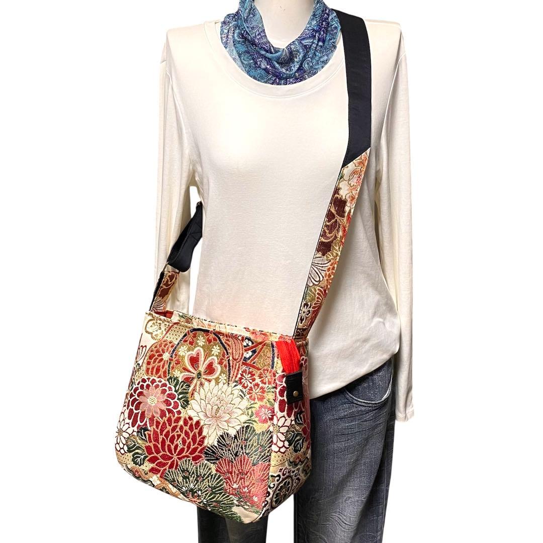 357 帯リメイク　牡丹と鶴のふっくらショルダーバッグ　匿名配送