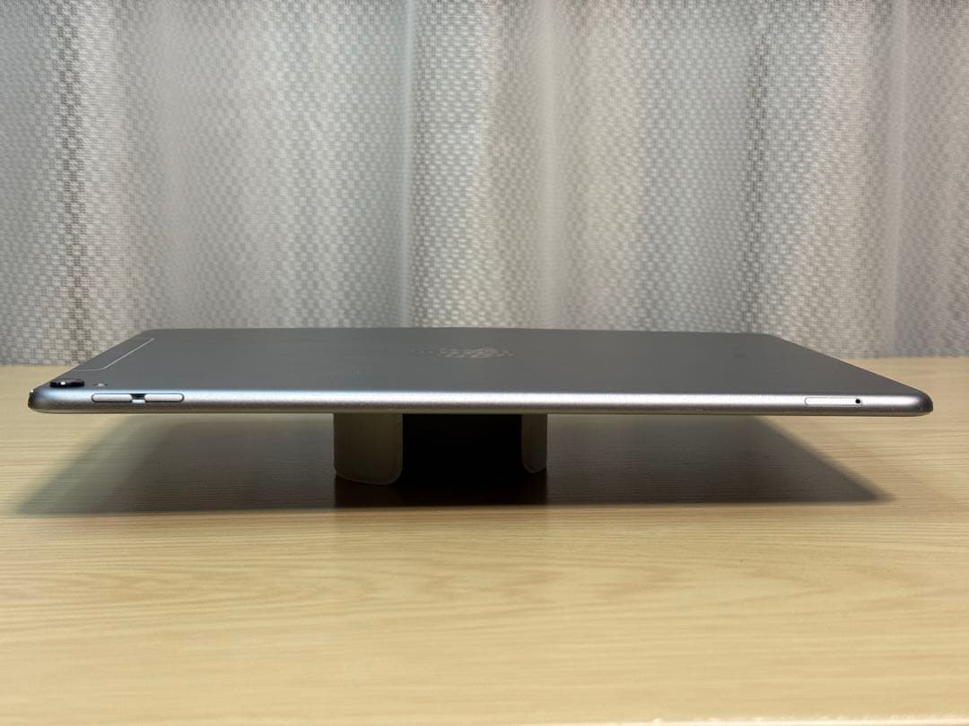 iPad Pro 10.5インチ Wi-Fi+Cellular 64GB