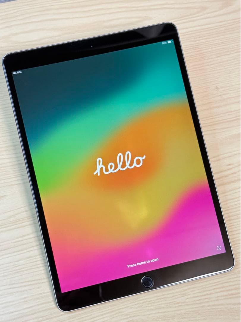 iPad Pro 10.5インチ Wi-Fi+Cellular 64GB