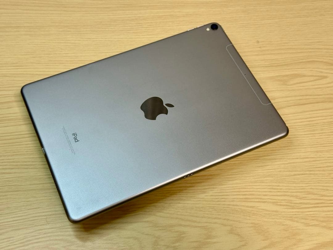 iPad Pro 10.5インチ Wi-Fi+Cellular 64GB