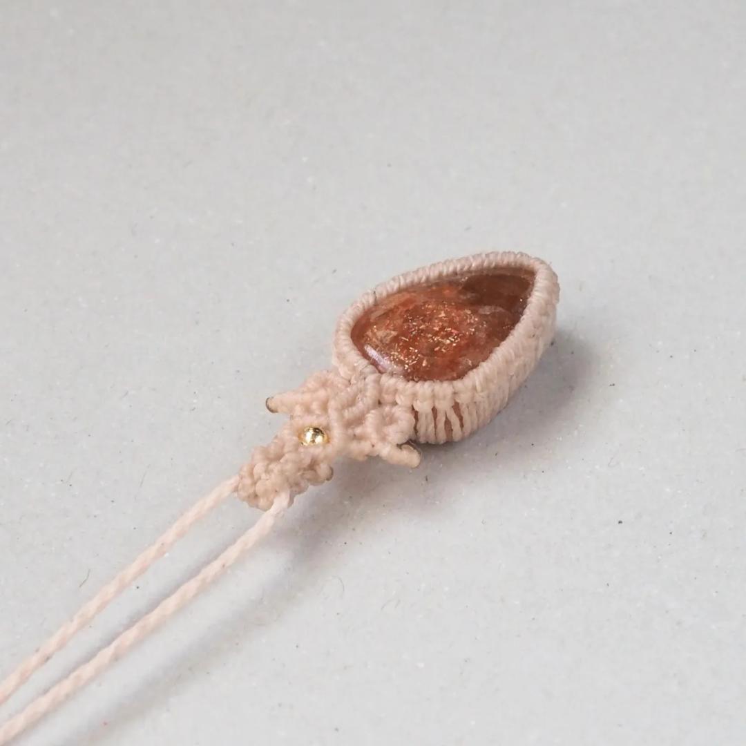 サンストーン マクラメ ネックレス