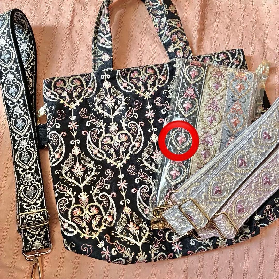 巾着バッグ（インド刺繍　ブラック）