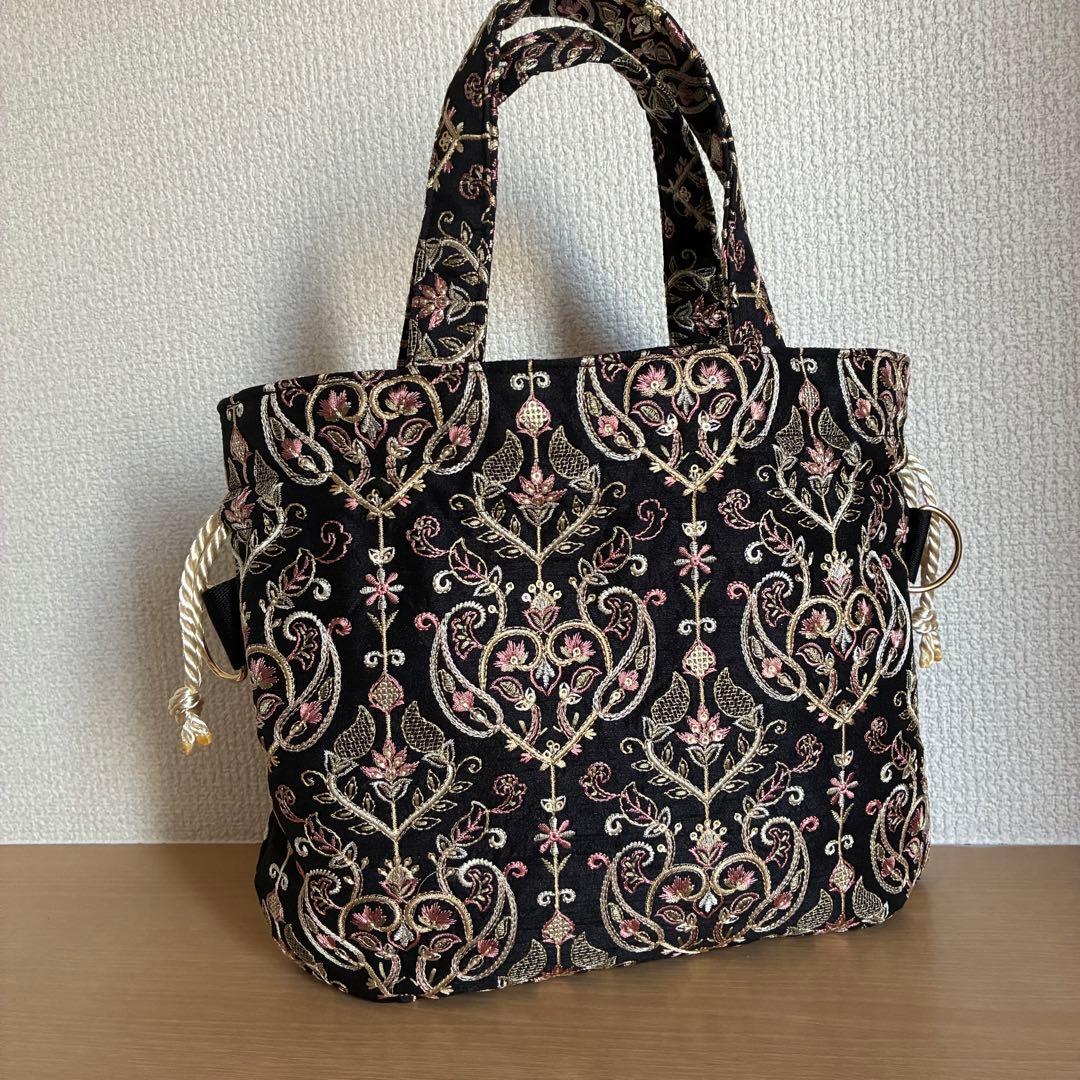 巾着バッグ（インド刺繍　ブラック）