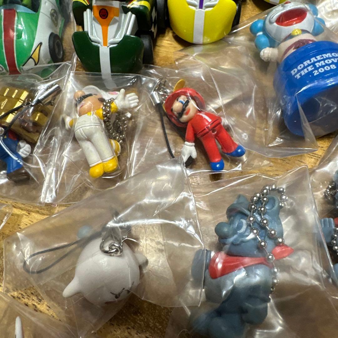 マリオグッズ　キーホルダー　ストラップ　PEPSI 51個　大量