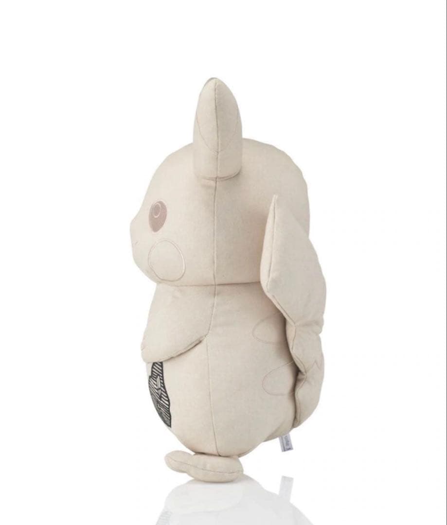 新品未使用Daniel Arsham×Pokemon plush Pikachu
