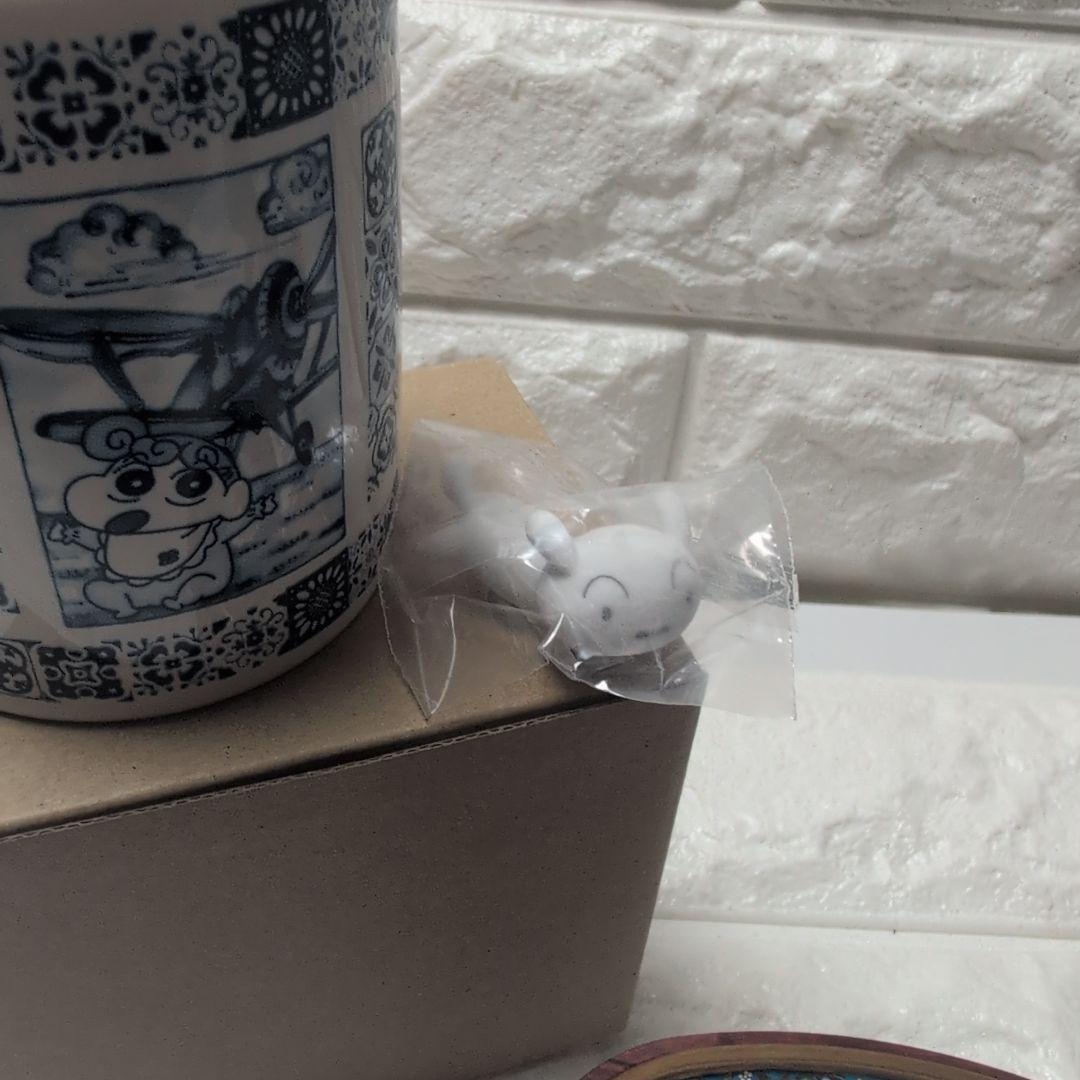 クレヨンしんちゃん飛行機缶 羽田空港限定/マグカップ 飛行機缶セット(お菓子なし