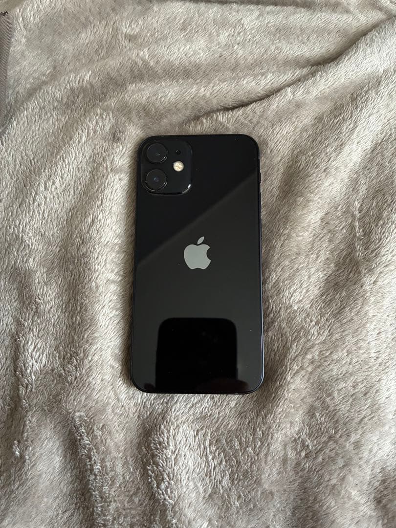 ￼ iPhone 12 mini 64 GBブラックSIMフリー
