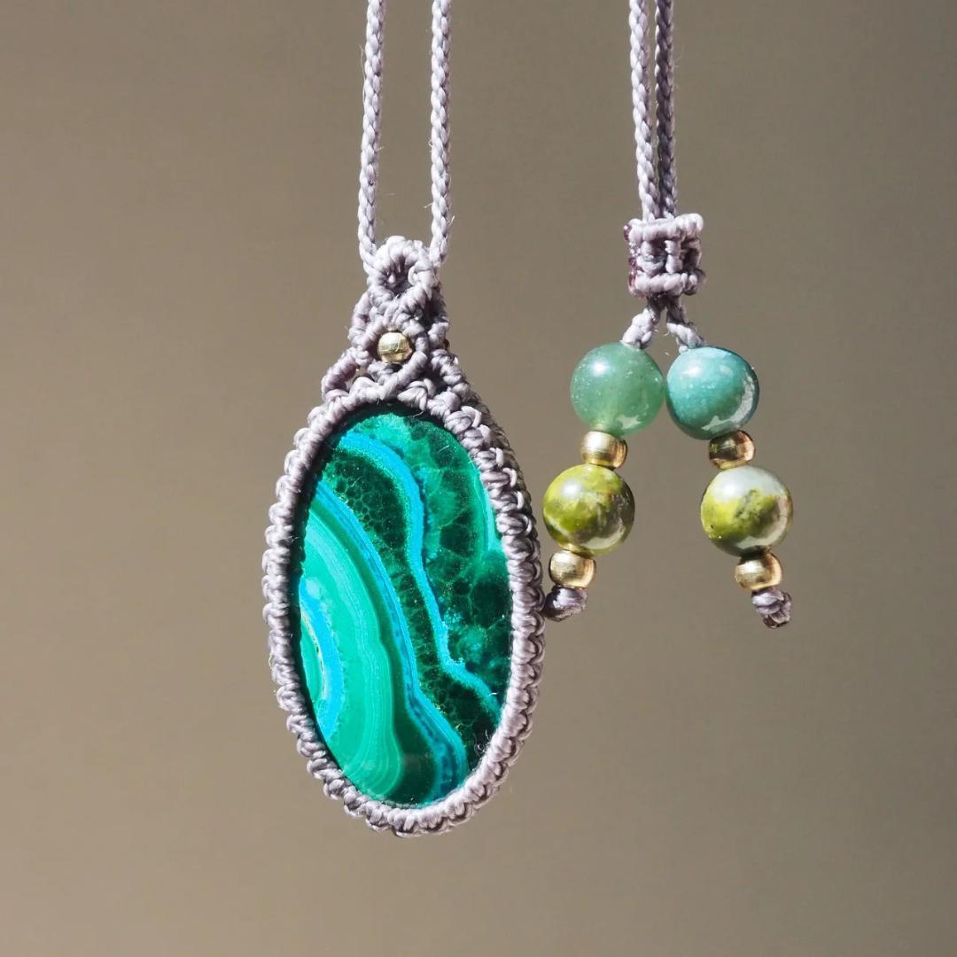 マラカイト マクラメ ネックレス