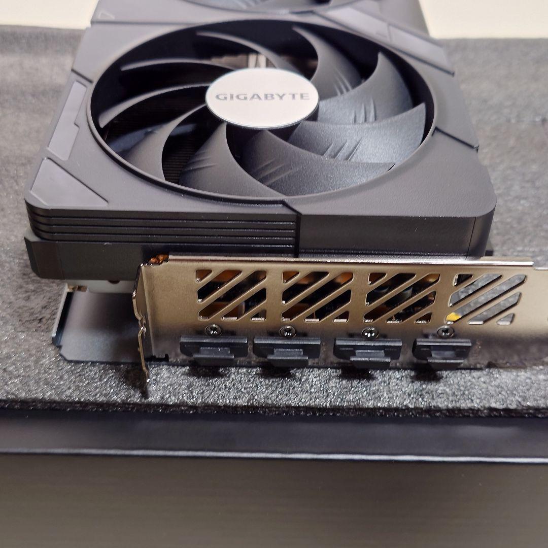 【極美品】GIGABYTE 4070Ti SUPER 16GB OC