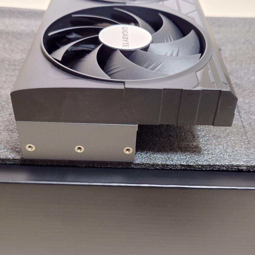 【極美品】GIGABYTE 4070Ti SUPER 16GB OC