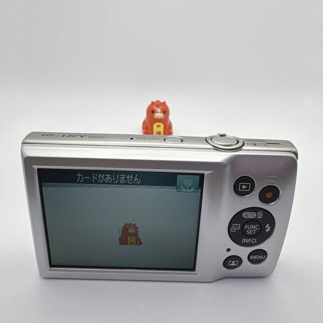 極美品 Canon IXY 200 コンデジ コンパクトデジタルカメラ シルバー
