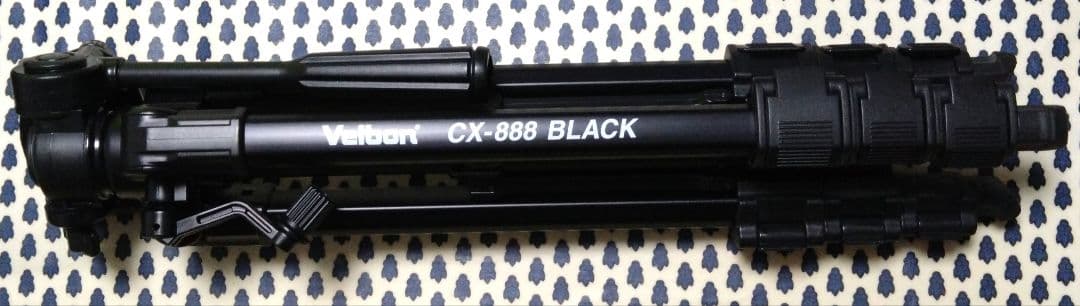 SONY HDR-PJ630V ビデオカメラ本体、バッテリー2個備品あり　三脚付