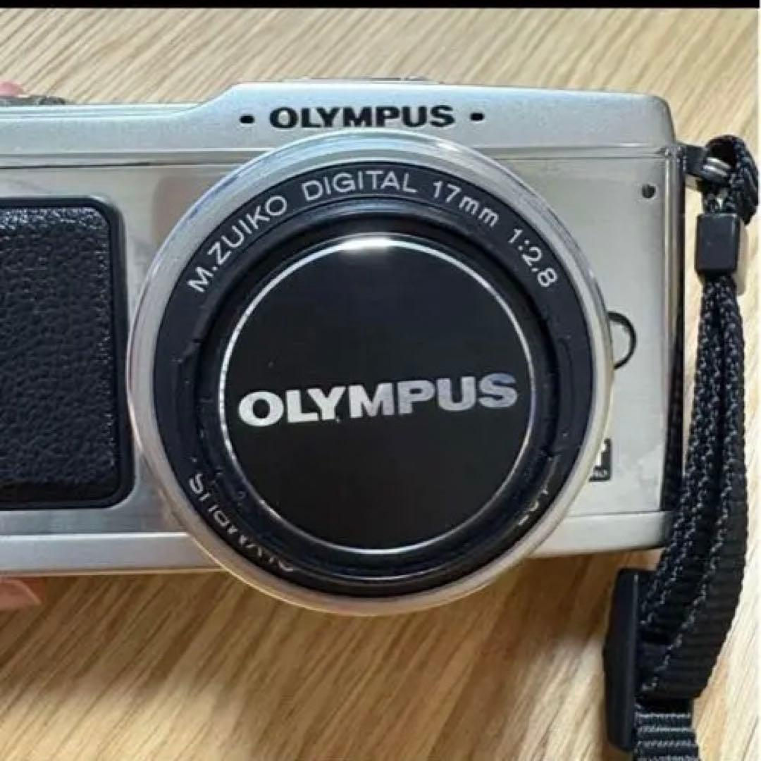 オリンパス　OLYMPUS PEN E-P1 ミラーレス一眼　レンズセット　本体