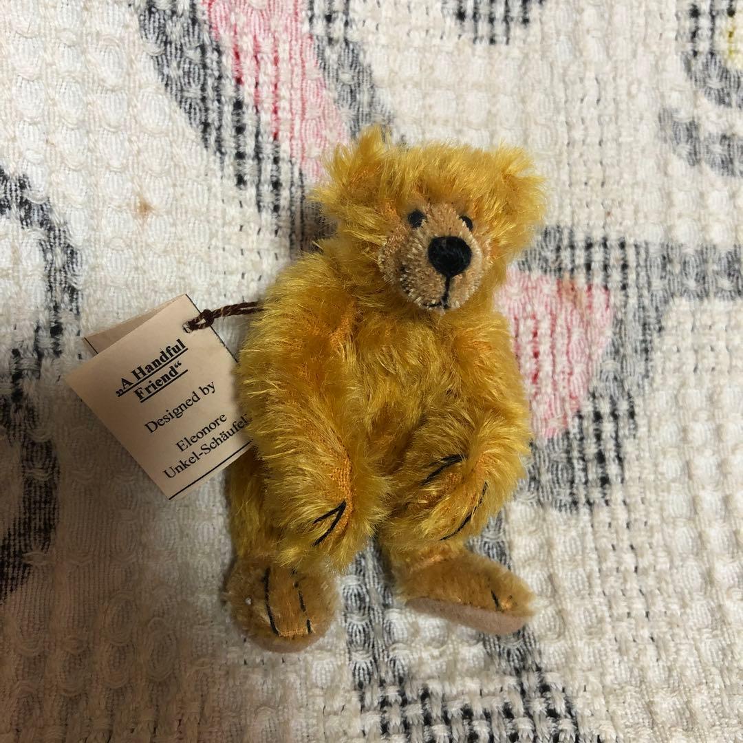 テディベア作家　A HANDFUL FRIEND テディベア　小さなテディベア