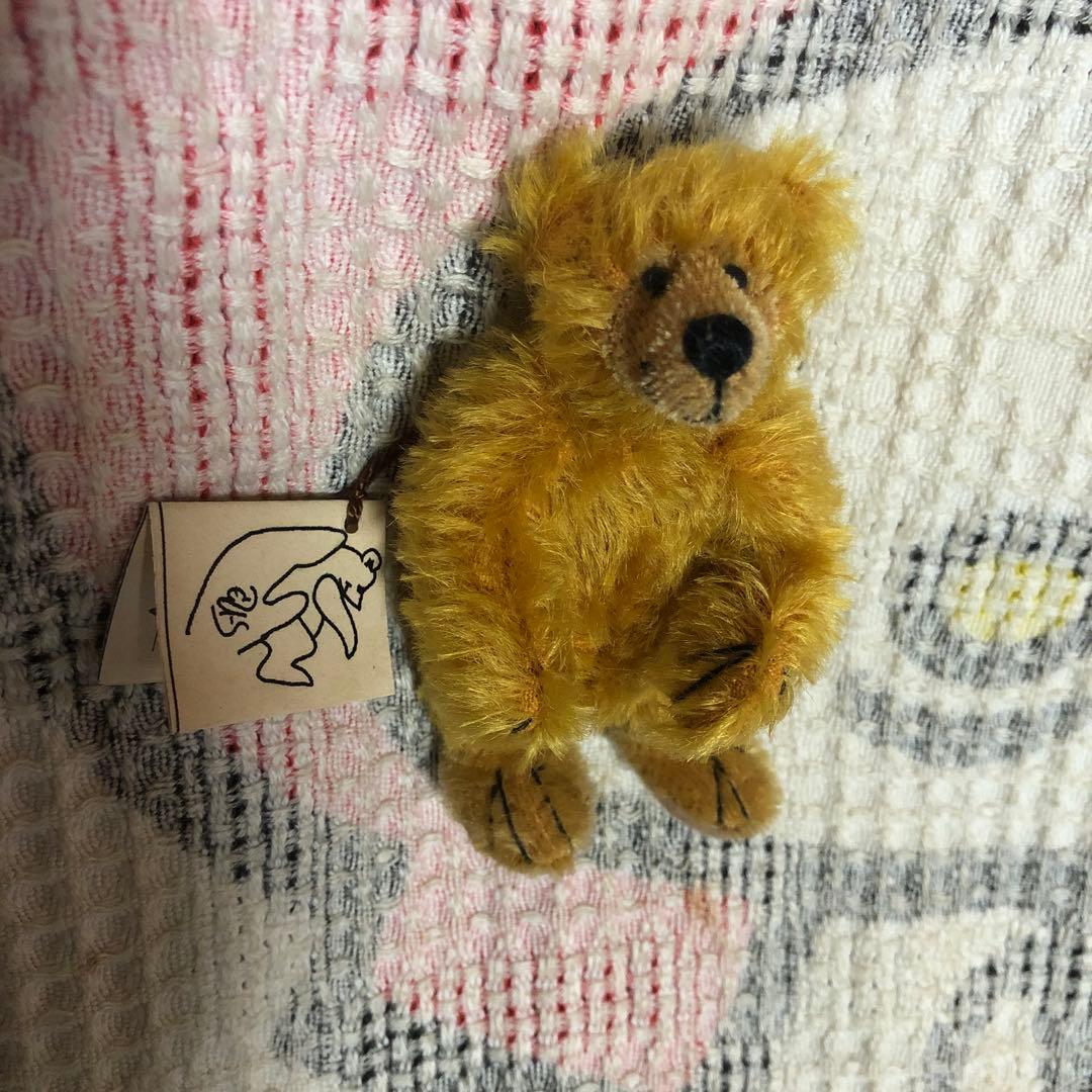 テディベア作家　A HANDFUL FRIEND テディベア　小さなテディベア