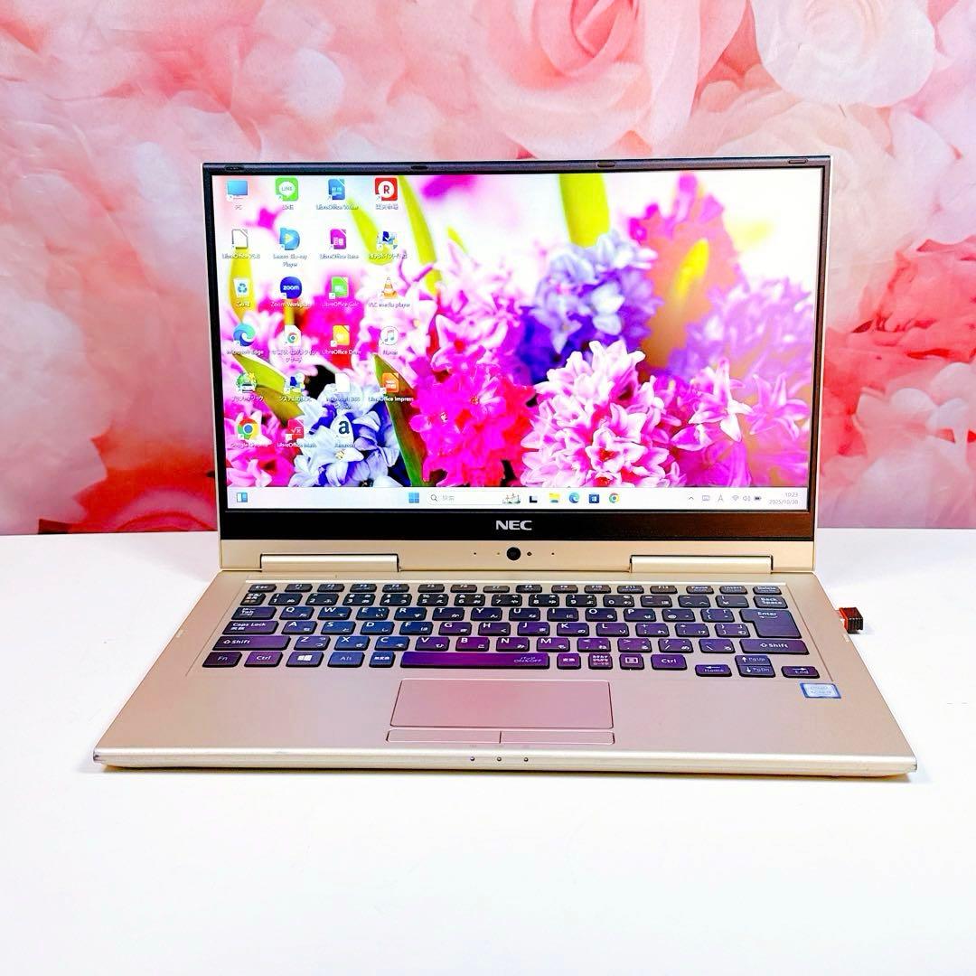 SSDでサクサク✨タブレット型ノートパソコン✨薄型 軽量✨2in1✨タッチパネル