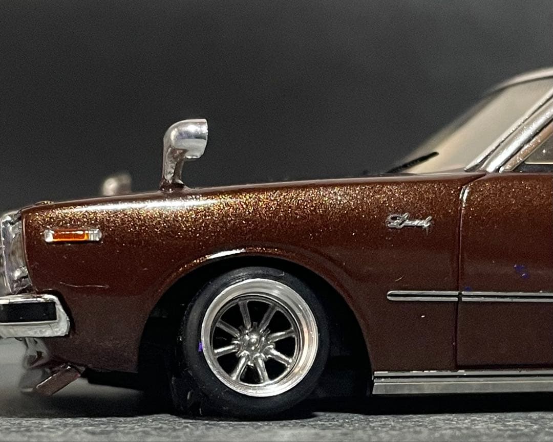希少 1/43 キッドボックス LA-X NISSAN ローレル旧車 カスタム