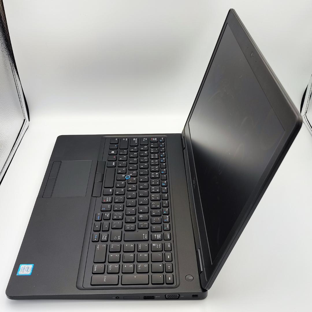 Windowsノート本体 DELL Latitude 5590 i7 16GB 512GB Win11
