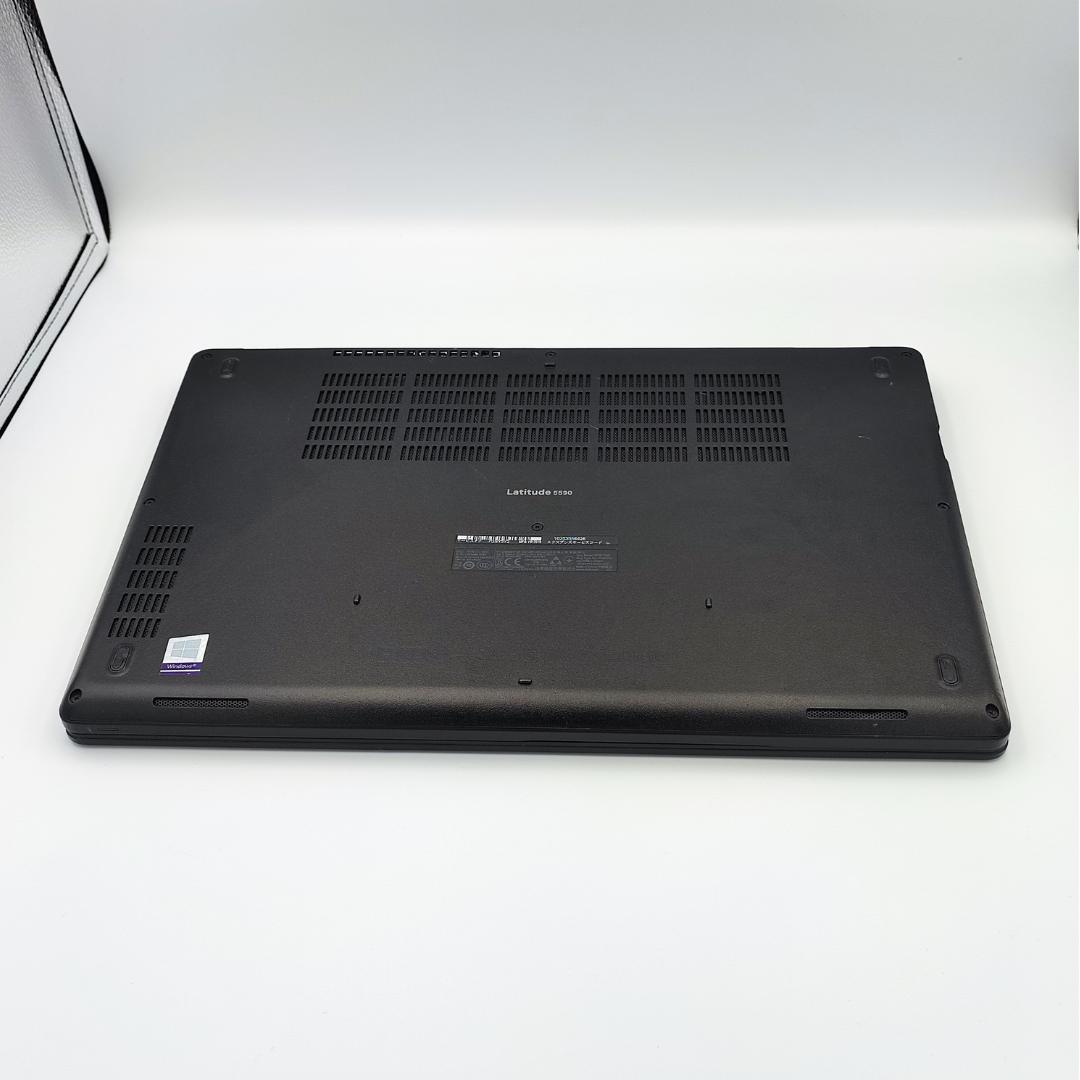 Windowsノート本体 DELL Latitude 5590 i7 16GB 512GB Win11