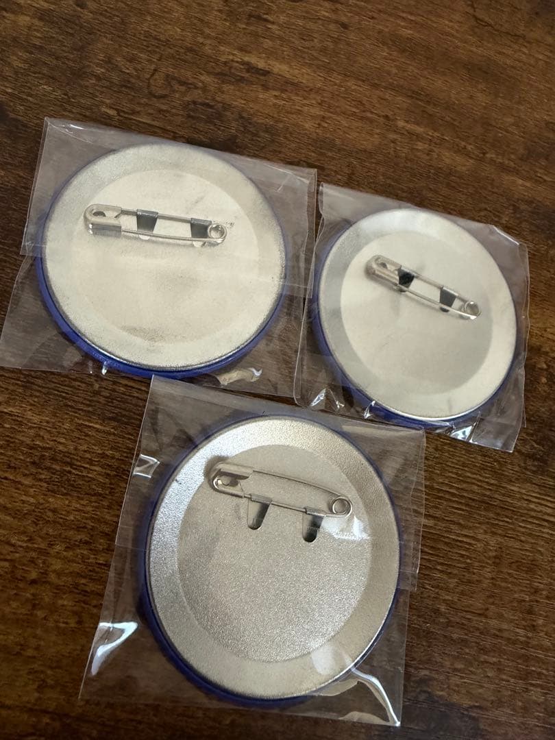 鬼龍紅郎　バラエティー缶バッジ 3個セット