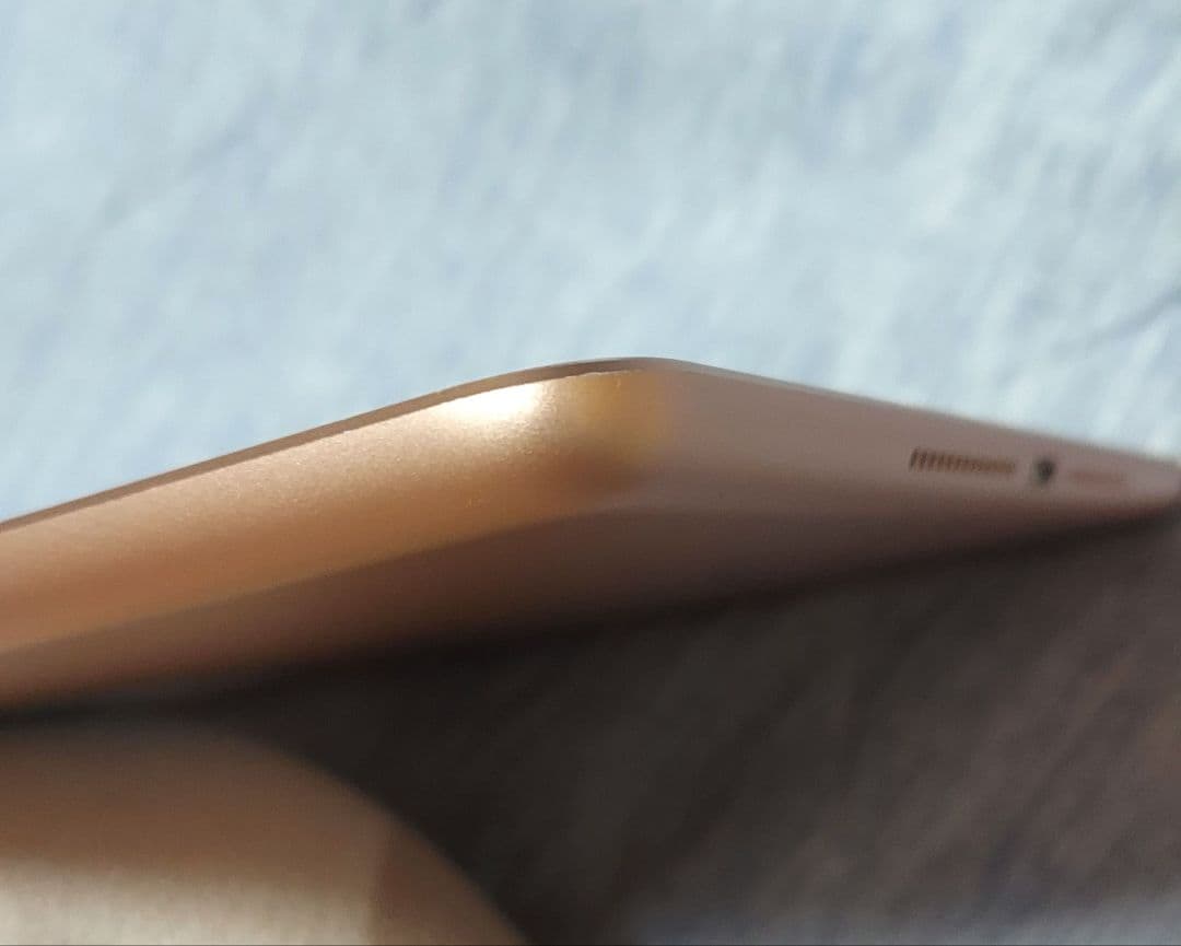 K*o様 【美品】ipad 第六世代 Wi-Fiモデル 32GB