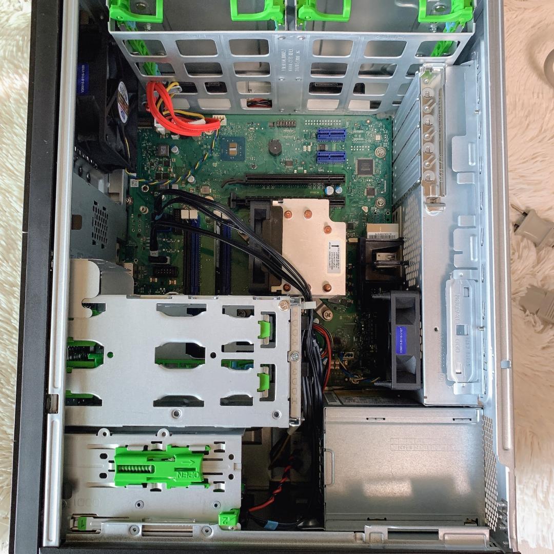 美品　PRIMERGY TX1310 M3 サーバー