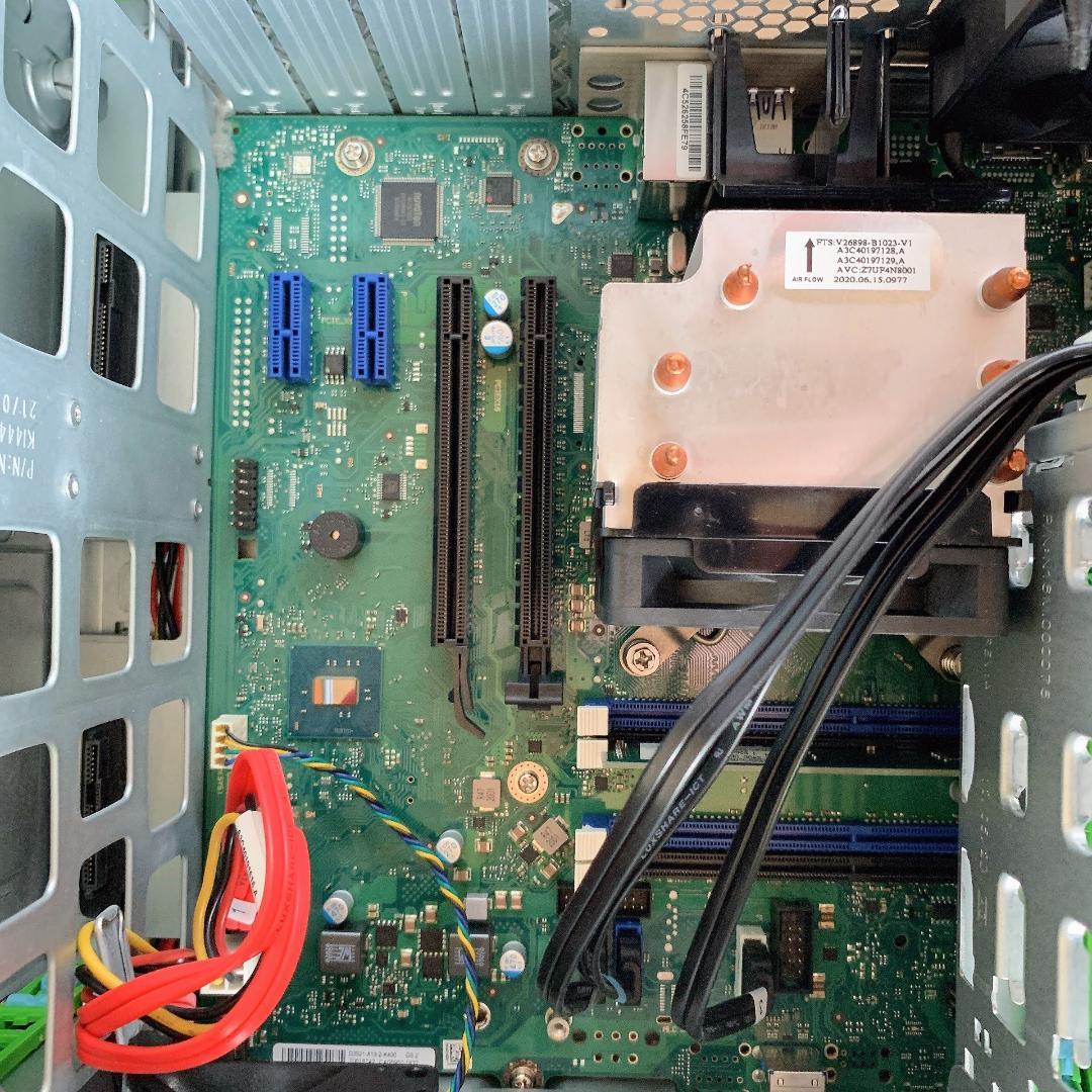 美品　PRIMERGY TX1310 M3 サーバー