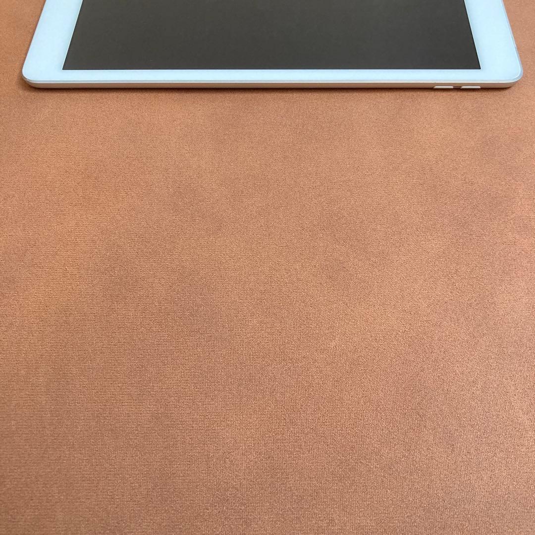 559【早い者勝ち】iPad8 第8世代 32GB SIMフリー☆
