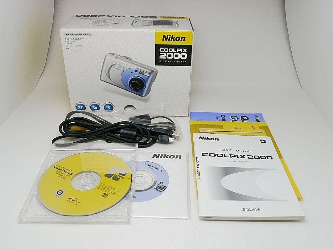 Nikon COOLPIX 2000 試写あり 良品 箱＆付属品付 単三電池仕様
