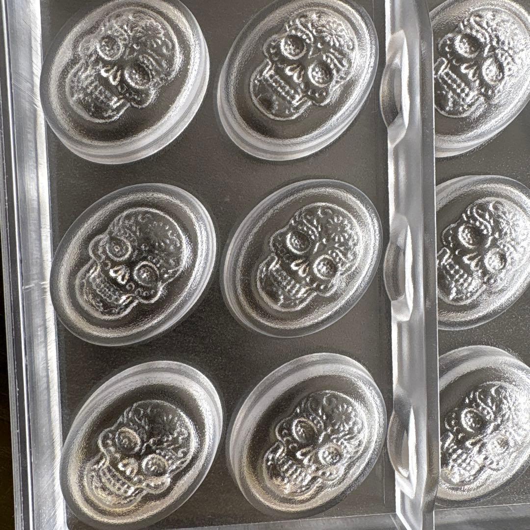 CHOCOLATE WORLD社 チョコレートモールド スカル ②