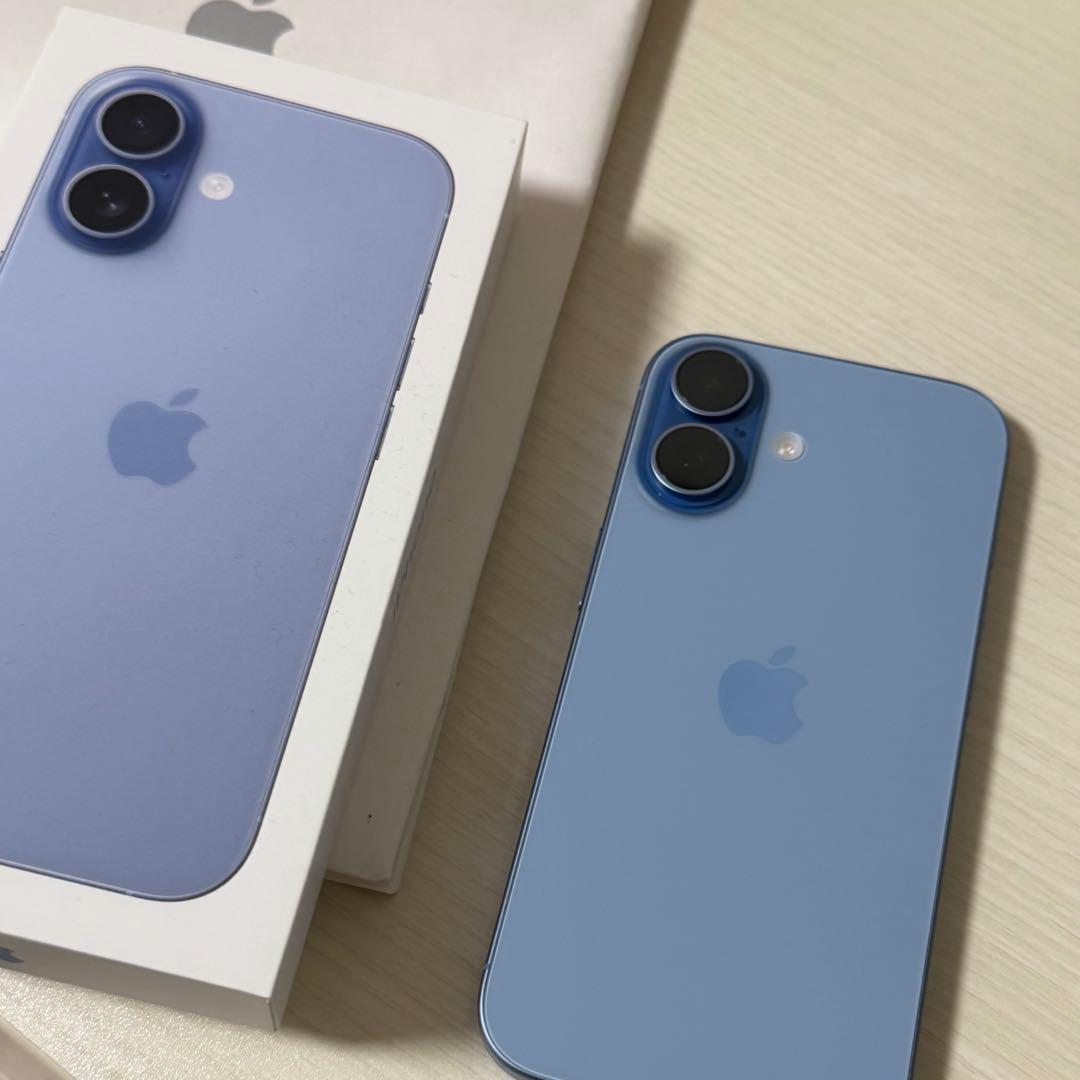 iPhone 17 本体ミストブルー256GB バッテリー残量100%＋フィルム