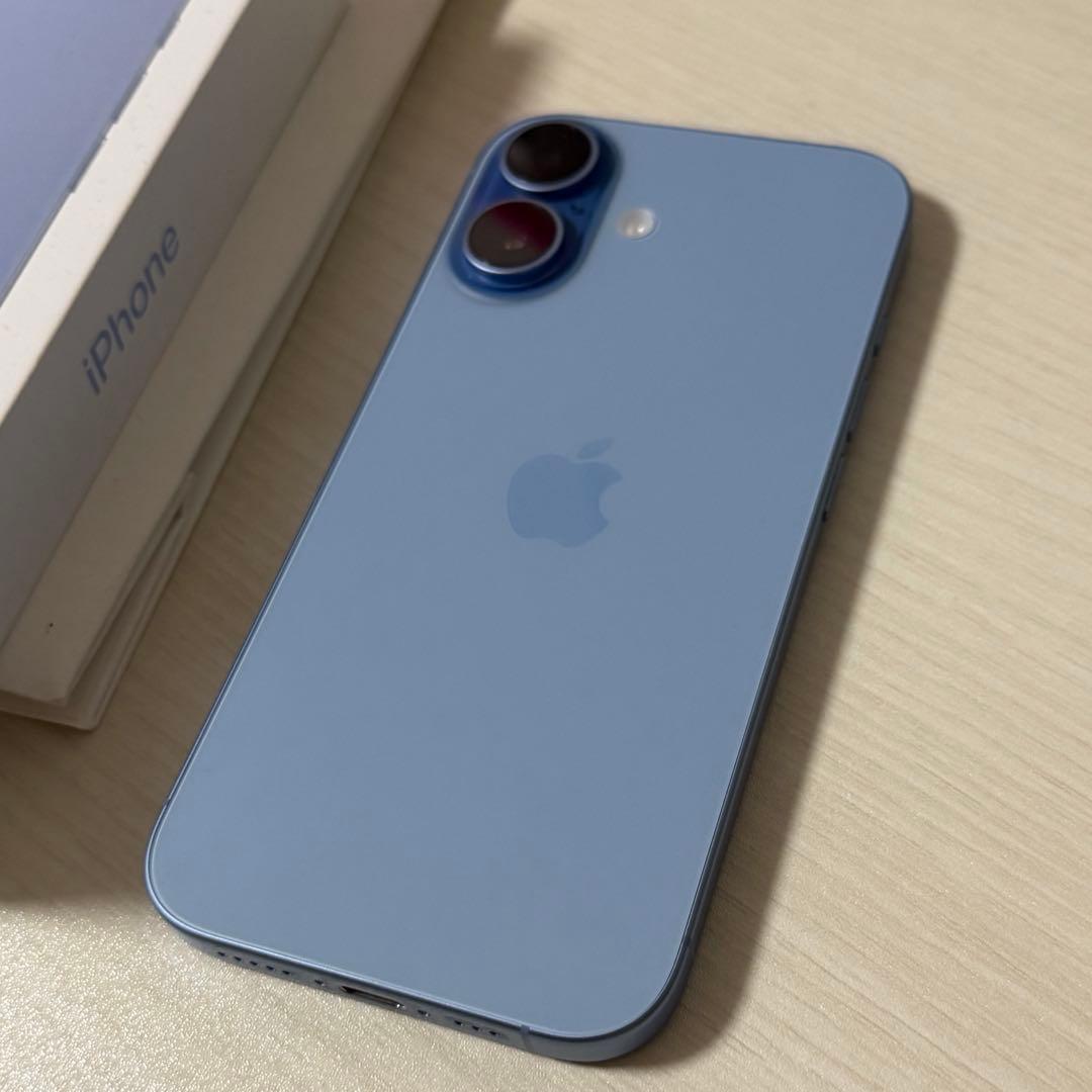 iPhone 17 本体ミストブルー256GB バッテリー残量100%＋フィルム