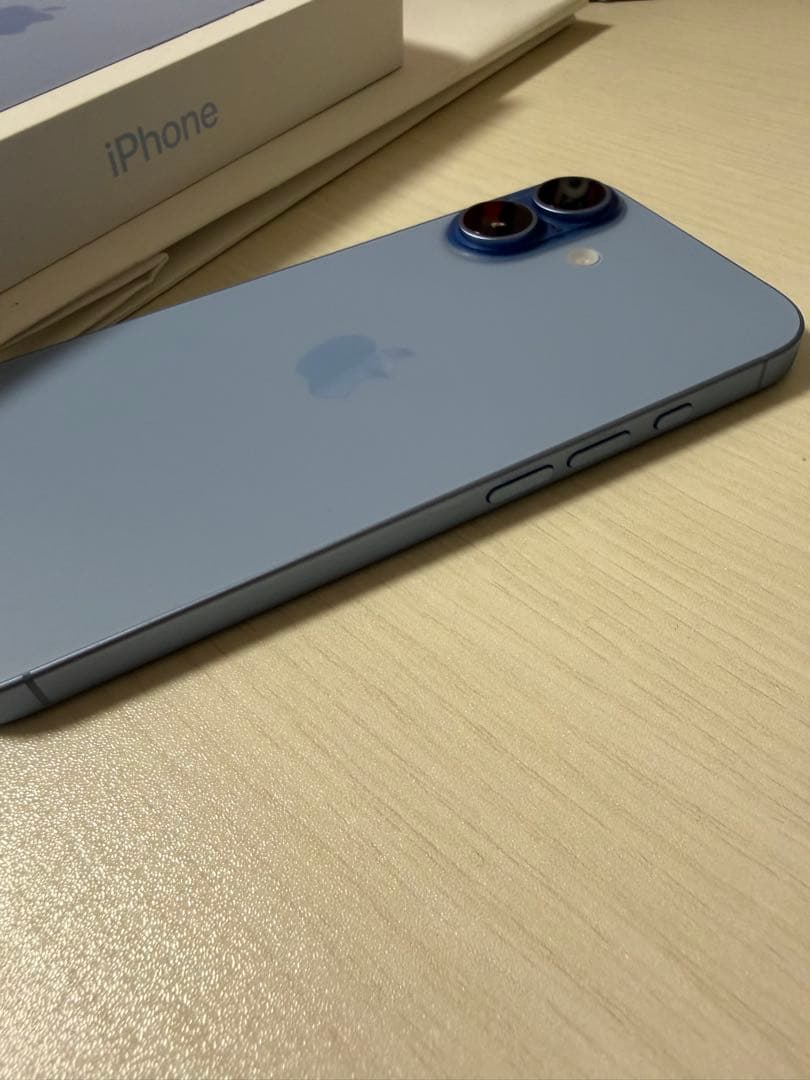 iPhone 17 本体ミストブルー256GB バッテリー残量100%＋フィルム