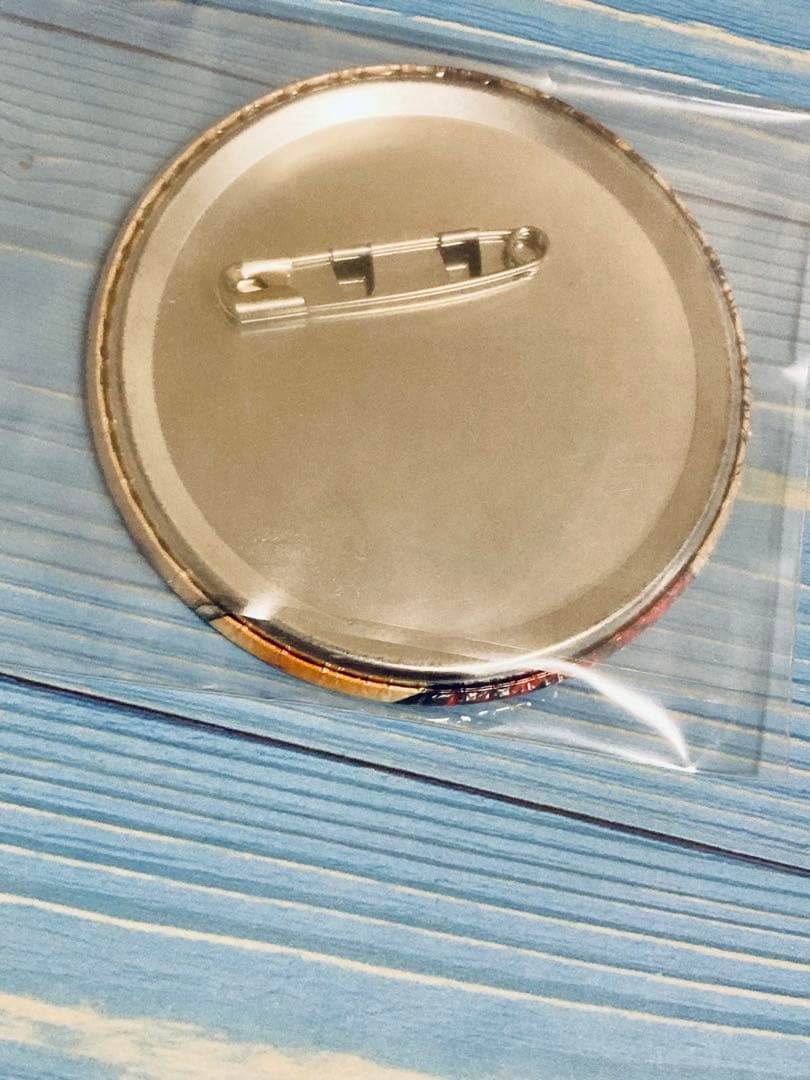 ワンピース　ONE PIECE 輩缶バッジ　第ニ弾　RED ルフィ　缶バッジ