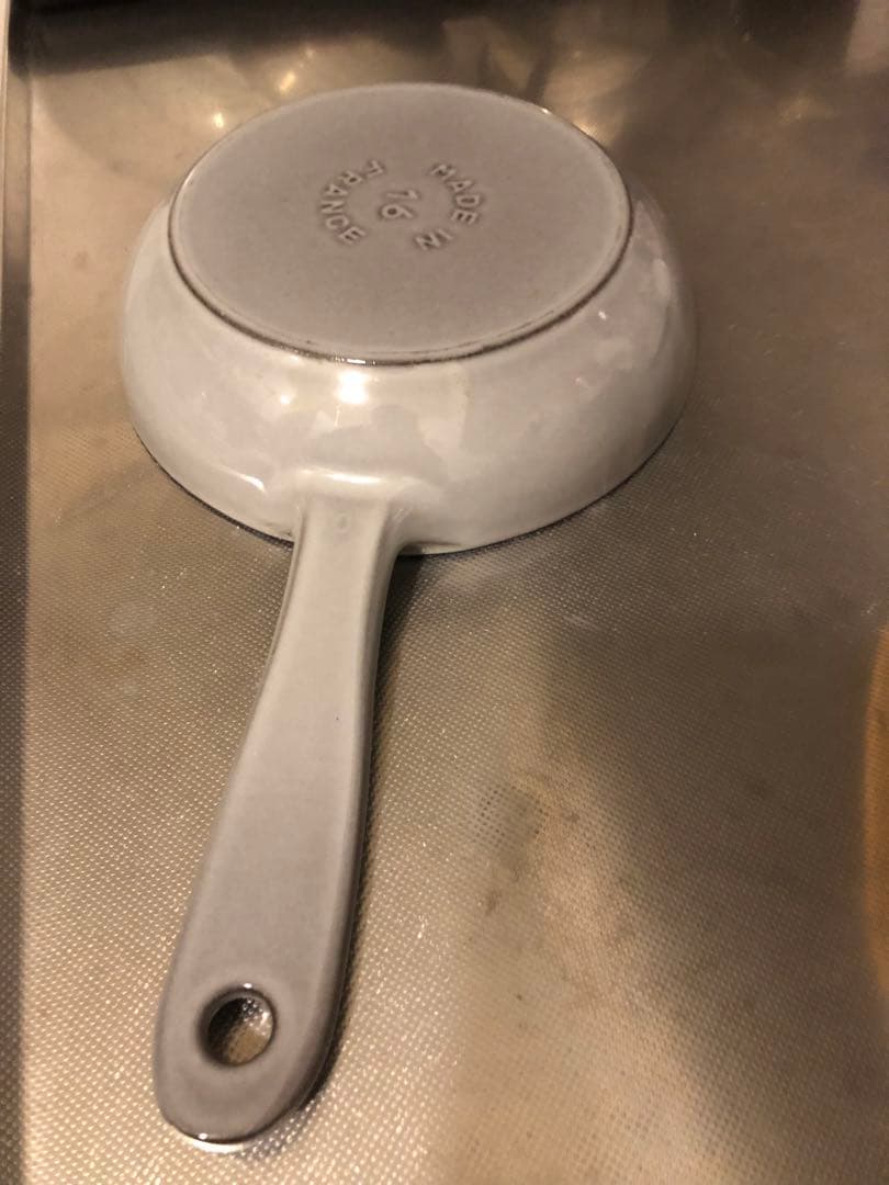 使用一回　STAUB ストウブ スキレット鋳鉄16cm