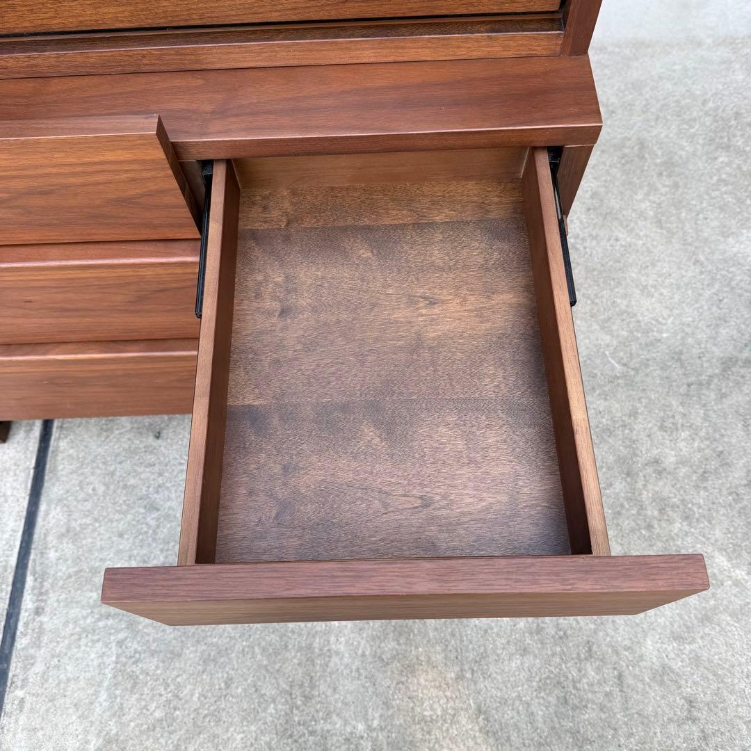 美品 BIS ビス 北欧風 ウォールナット ガラス扉 食器棚 購入価格20万