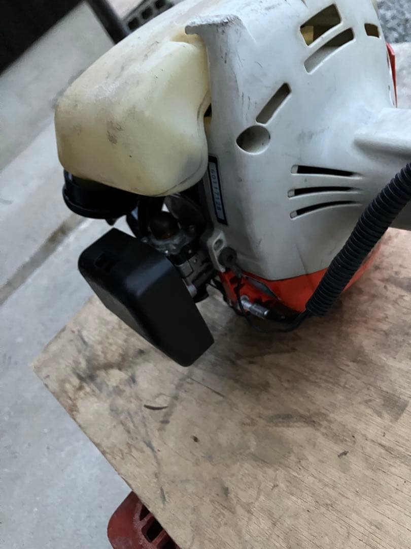 ￼STIHL FS2102