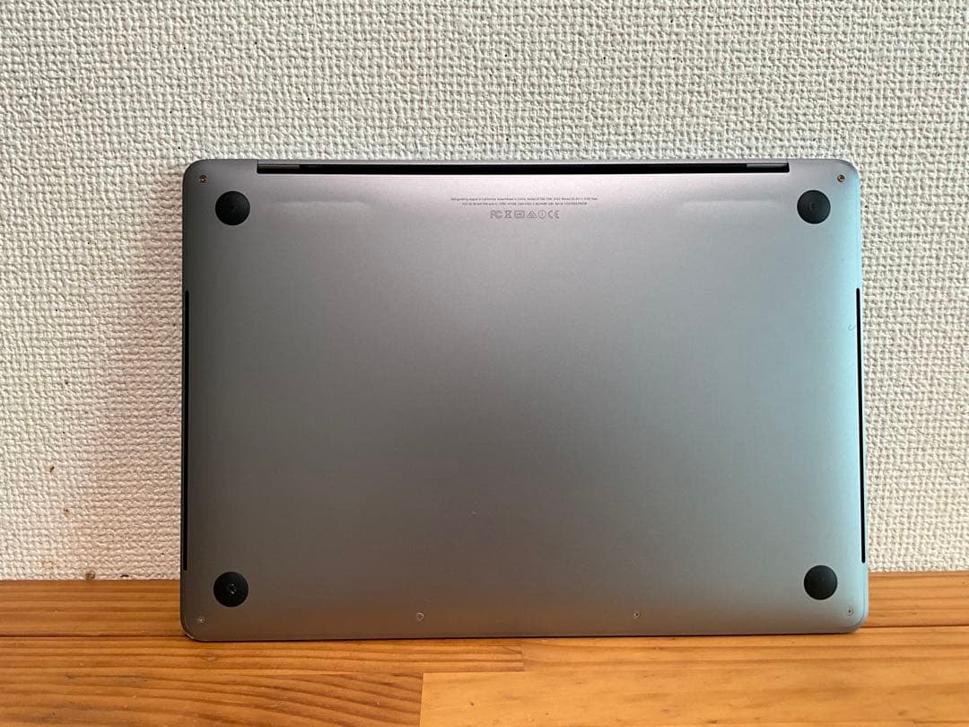 MacBook本体 MacBook Pro 13-inch, 2017,i7/16gb/1TB