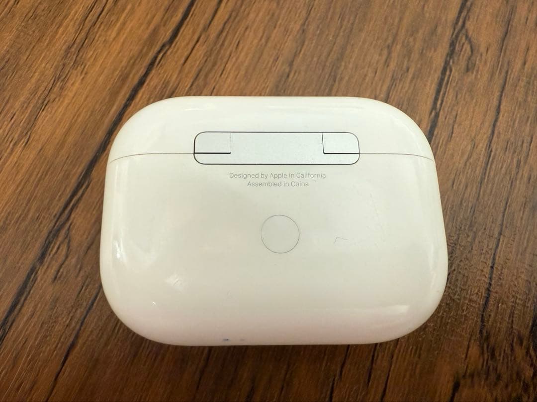 AirPods Pro 1 ワイヤレス充電ケース付き