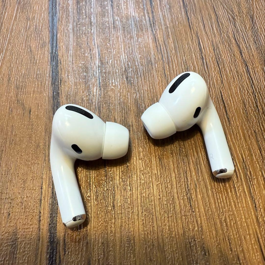 AirPods Pro 1 ワイヤレス充電ケース付き