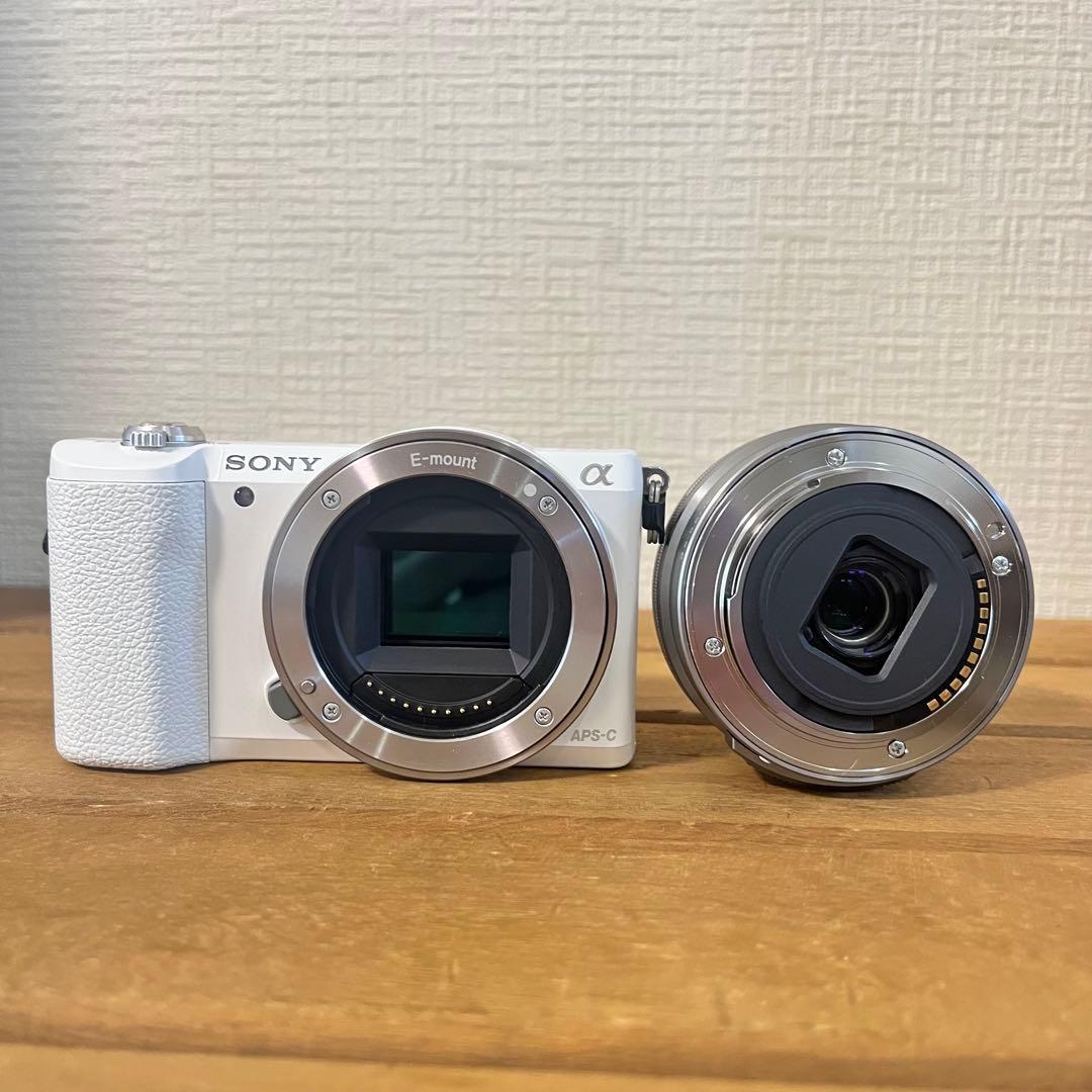【美品】SONY α5100 ダブルズームレンズキット