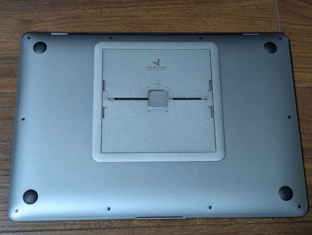 MacBook Air M1 8GB 13インチ（Majextand付）