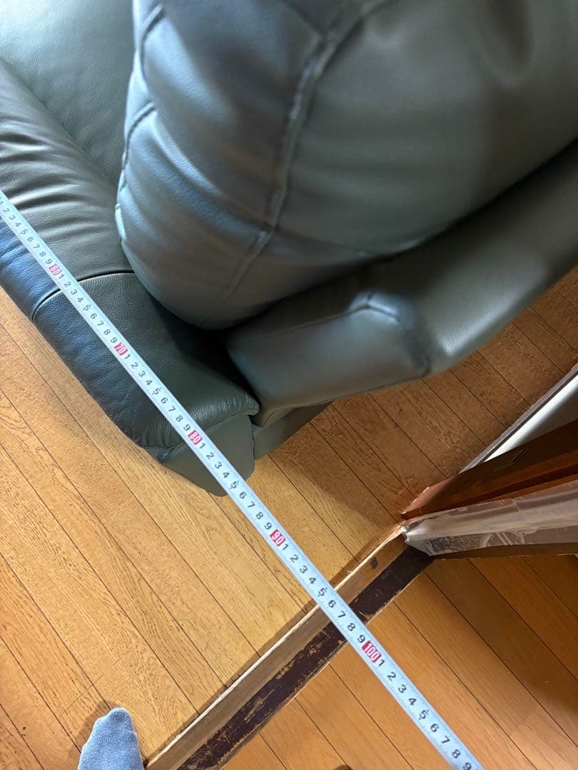 ニトリ3人用本革ソファ　ナルタKD DBR