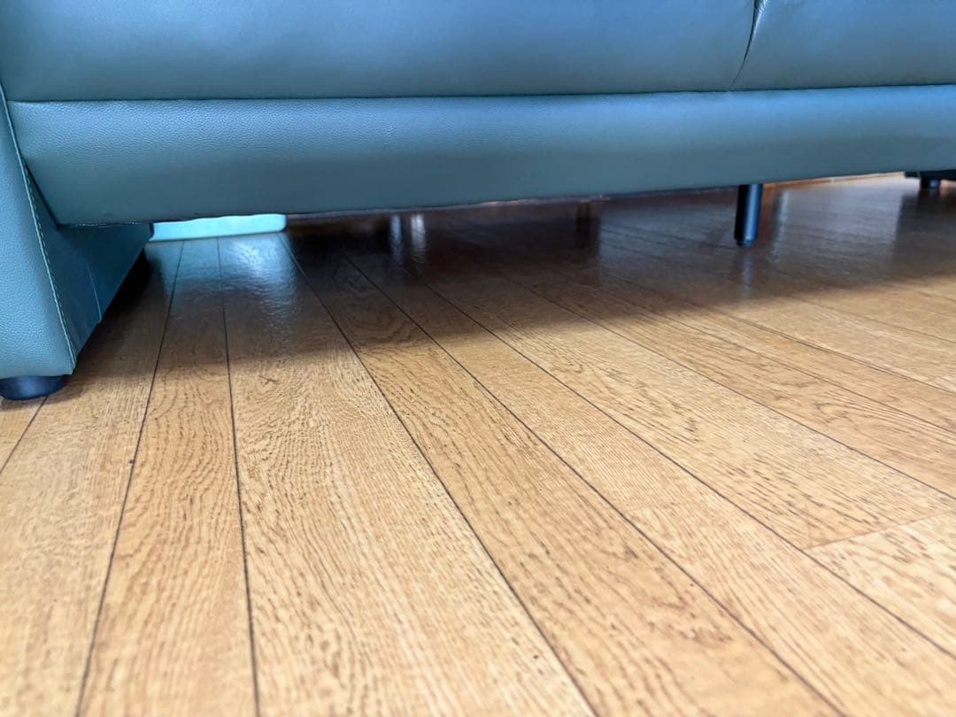 ニトリ3人用本革ソファ　ナルタKD DBR