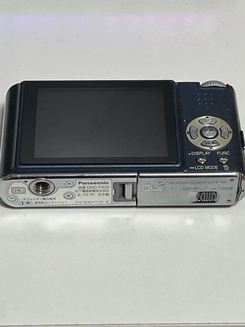 Panasonic Lumix DMC-FX30 コンパクトデジタルカメラ